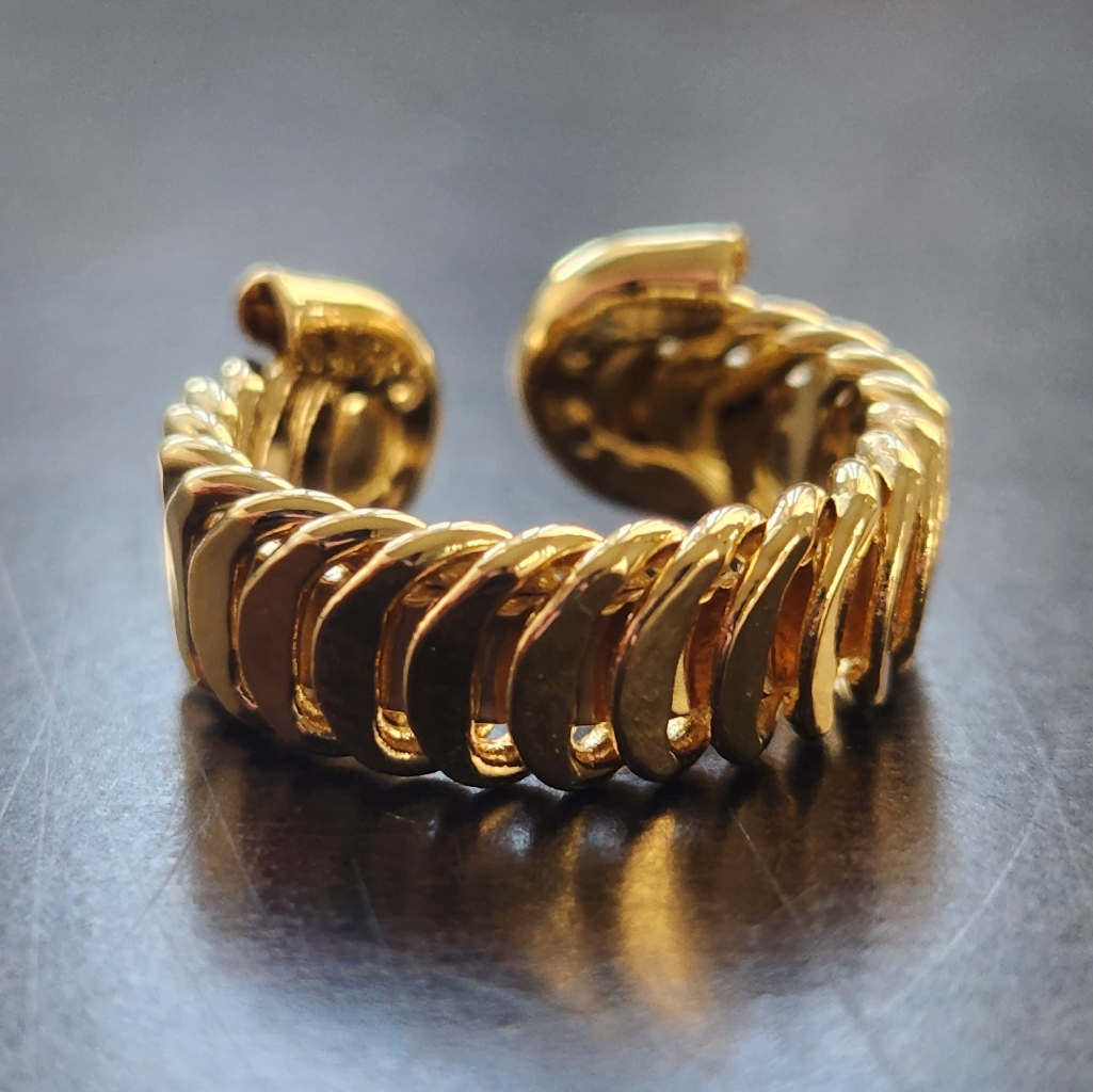 Chic Adjustable Gold Ring